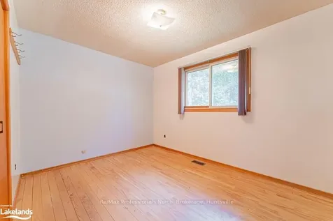 364 Ravenscliffe Road Huntsville ON P1H 1L7