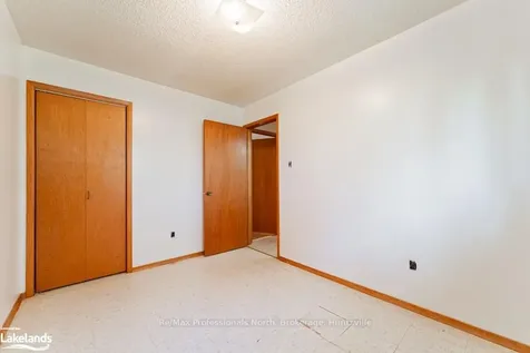 364 Ravenscliffe Road Huntsville ON P1H 1L7