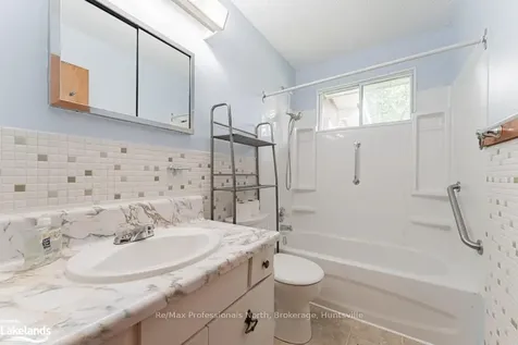 364 Ravenscliffe Road Huntsville ON P1H 1L7
