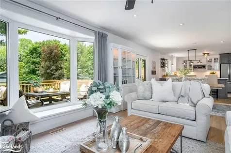 119 Hillcrest Drive Blue Mountains ON N0H 1J0