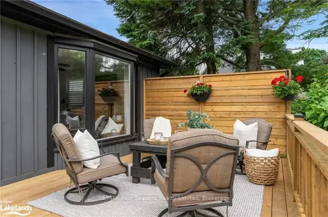 119 Hillcrest Drive Blue Mountains ON N0H 1J0