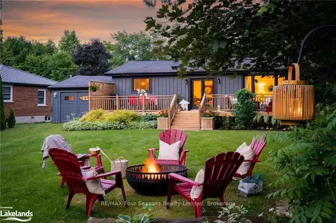 119 Hillcrest Drive Blue Mountains ON N0H 1J0