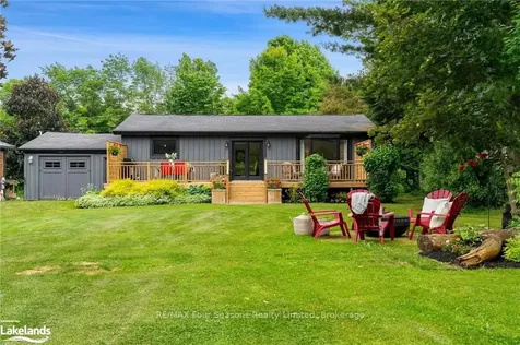 119 Hillcrest Drive Blue Mountains ON N0H 1J0