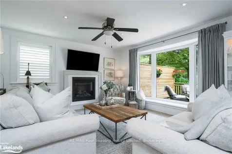 119 Hillcrest Drive Blue Mountains ON N0H 1J0