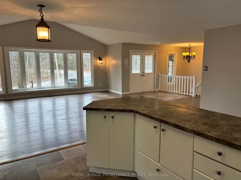 175 Northern Avenue Galway-cavendish And Harvey ON K0M 1A0