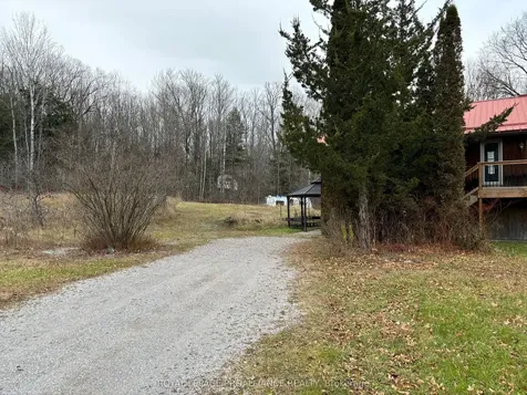 175 Northern Avenue Galway-cavendish And Harvey ON K0M 1A0