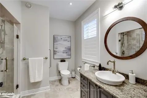 17 Gainsborough Road Bracebridge ON P1L 0A8