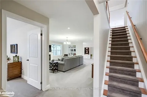 17 Gainsborough Road Bracebridge ON P1L 0A8