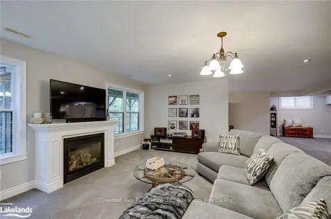 17 Gainsborough Road Bracebridge ON P1L 0A8