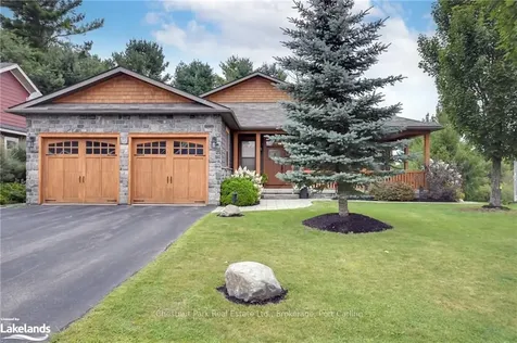 17 Gainsborough Road Bracebridge ON P1L 0A8