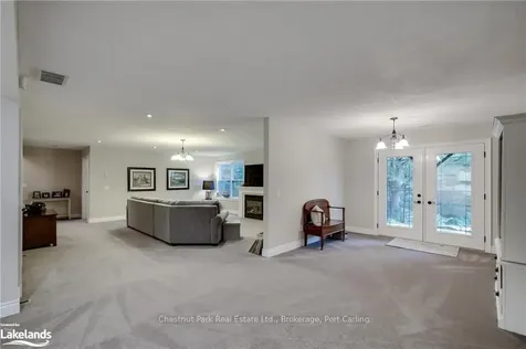 17 Gainsborough Road Bracebridge ON P1L 0A8