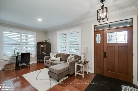 17 Gainsborough Road Bracebridge ON P1L 0A8