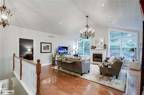 17 Gainsborough Road Bracebridge ON P1L 0A8