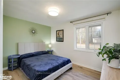 61 Woodland Drive N Bracebridge ON P1L 1M2