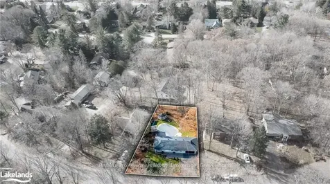 61 Woodland Drive N Bracebridge ON P1L 1M2