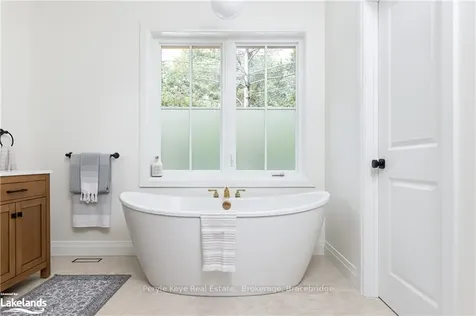 303 Clearwater Lake Road Huntsville ON P0B 1L0