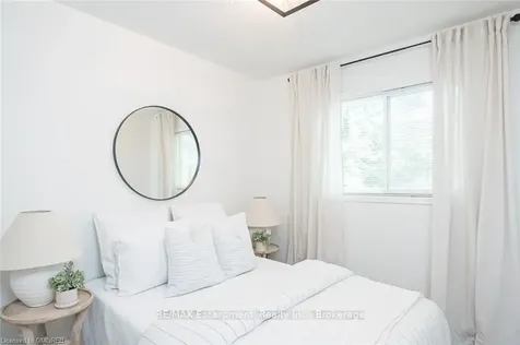 24 Willver Drive St. Catharines ON L2M 7Y1