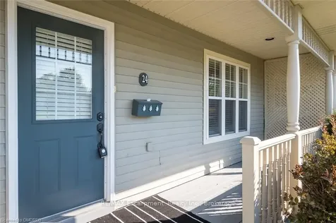 24 Willver Drive St. Catharines ON L2M 7Y1