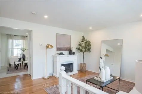 24 Willver Drive St. Catharines ON L2M 7Y1