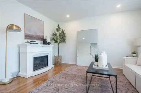 24 Willver Drive St. Catharines ON L2M 7Y1