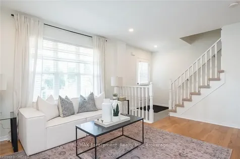 24 Willver Drive St. Catharines ON L2M 7Y1