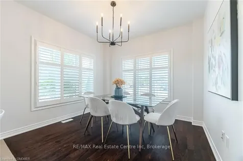 1 Sonoma Valley Crescent Hamilton ON L9B 0J3