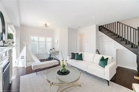 1 Sonoma Valley Crescent Hamilton ON L9B 0J3