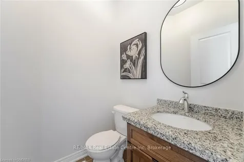 1 Sonoma Valley Crescent Hamilton ON L9B 0J3