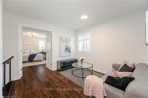 1 Sonoma Valley Crescent Hamilton ON L9B 0J3
