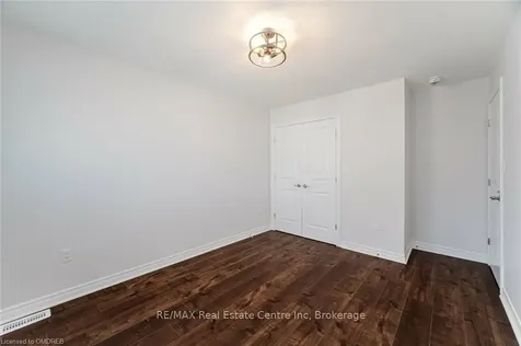1 Sonoma Valley Crescent Hamilton ON L9B 0J3