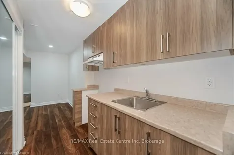 1 Sonoma Valley Crescent Hamilton ON L9B 0J3