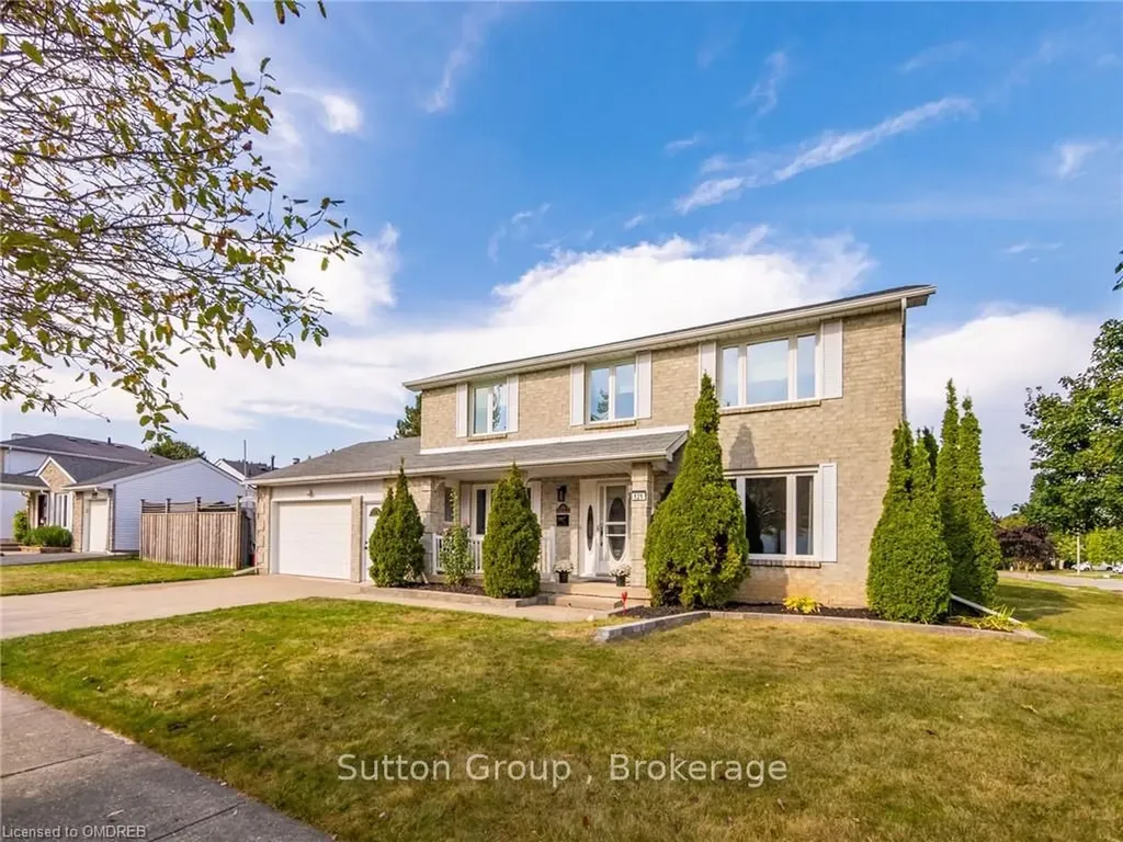 121 Parkland Crescent Kitchener ON N2N 1R5