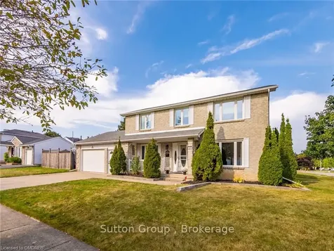 121 Parkland Crescent Kitchener ON N2N 1R5