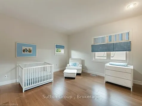 121 Parkland Crescent Kitchener ON N2N 1R5