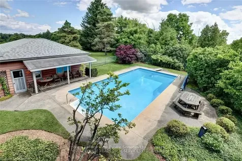 2022 Valens Road N Hamilton ON N0B 2J0