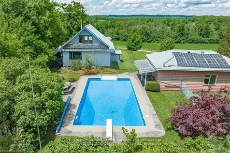 2022 Valens Road N Hamilton ON N0B 2J0