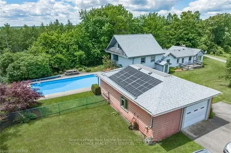 2022 Valens Road N Hamilton ON N0B 2J0