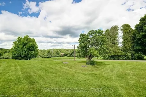 2022 Valens Road N Hamilton ON N0B 2J0