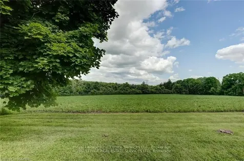 2022 Valens Road N Hamilton ON N0B 2J0
