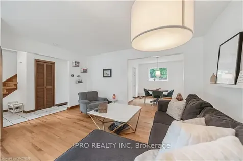 27 Tanglewood Terrace Brantford ON N3R 3R8