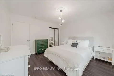 27 Tanglewood Terrace Brantford ON N3R 3R8