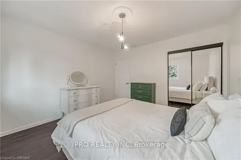 27 Tanglewood Terrace Brantford ON N3R 3R8