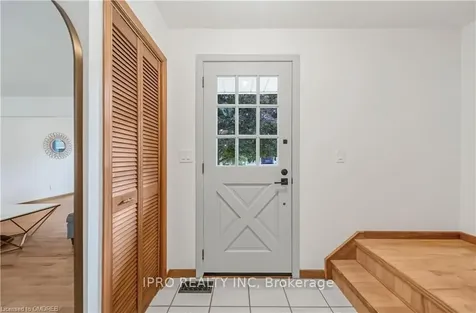 27 Tanglewood Terrace Brantford ON N3R 3R8