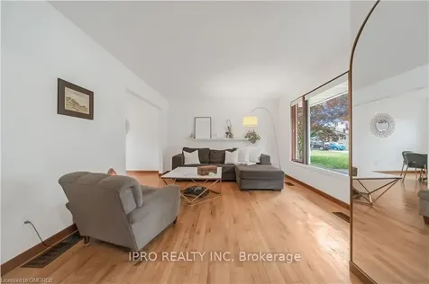 27 Tanglewood Terrace Brantford ON N3R 3R8