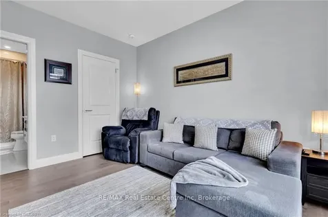 46 Rea Drive Centre Wellington ON N1M 0H5