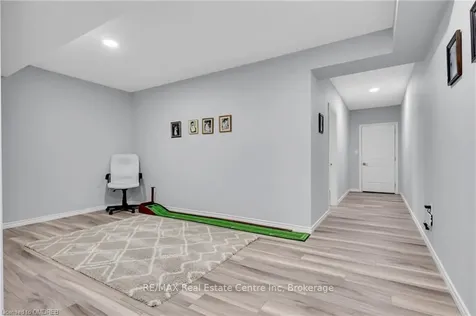46 Rea Drive Centre Wellington ON N1M 0H5