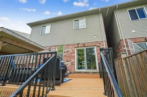 52 Madonna Drive Hamilton ON L9B 0G9