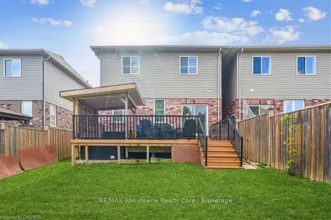 52 Madonna Drive Hamilton ON L9B 0G9