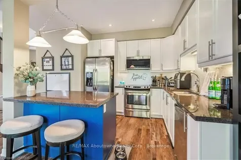 52 Madonna Drive Hamilton ON L9B 0G9