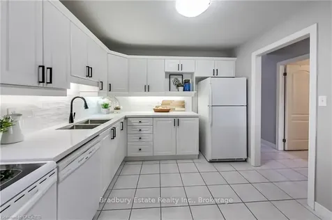 47 Main Street N Hamilton ON L9H 2P7